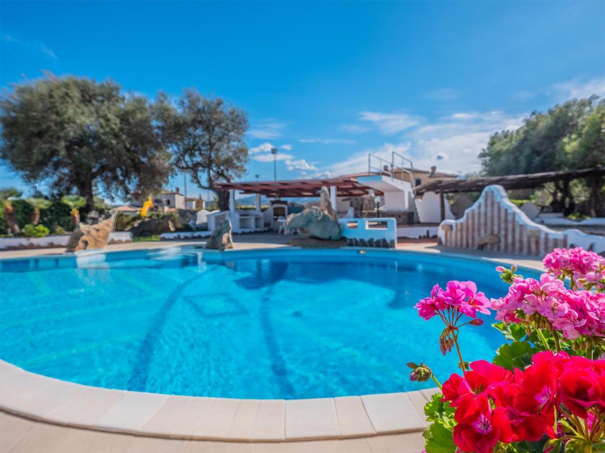 Sardinia Family Villas - Villa Mathilde With Private Pool Arzachena Exteriör bild