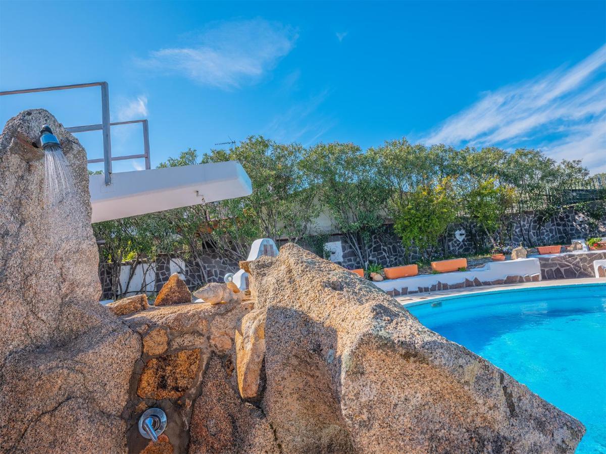 Sardinia Family Villas - Villa Mathilde With Private Pool Arzachena Exteriör bild