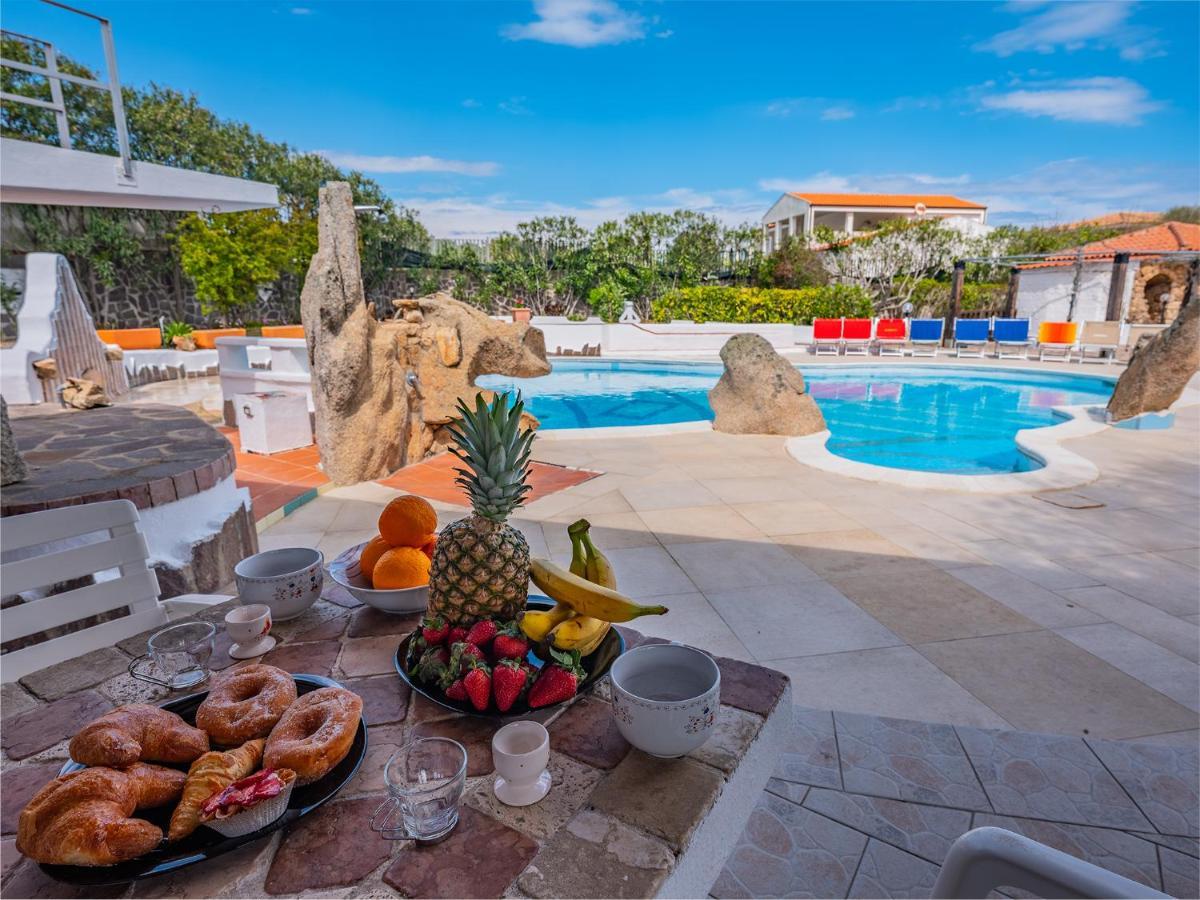Sardinia Family Villas - Villa Mathilde With Private Pool Arzachena Exteriör bild